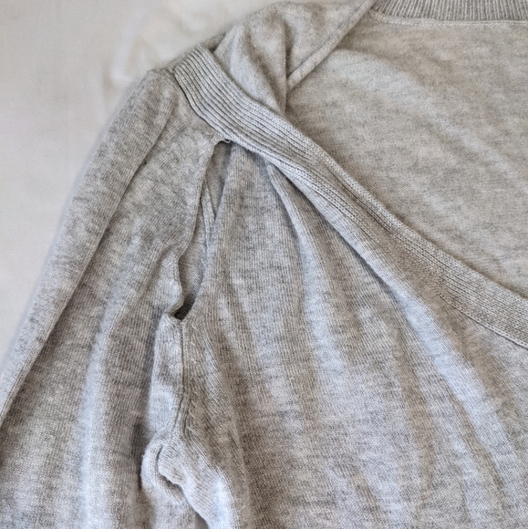 Cache Light Gray Sweater Top Small Ribbed Hemline - Picture 7 of 9